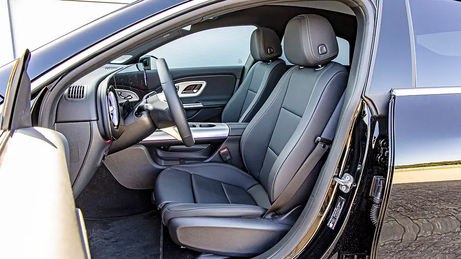 Mercedes CLA 220 4Matic Vordersitze im Mercedes CLA 220 4Matic.