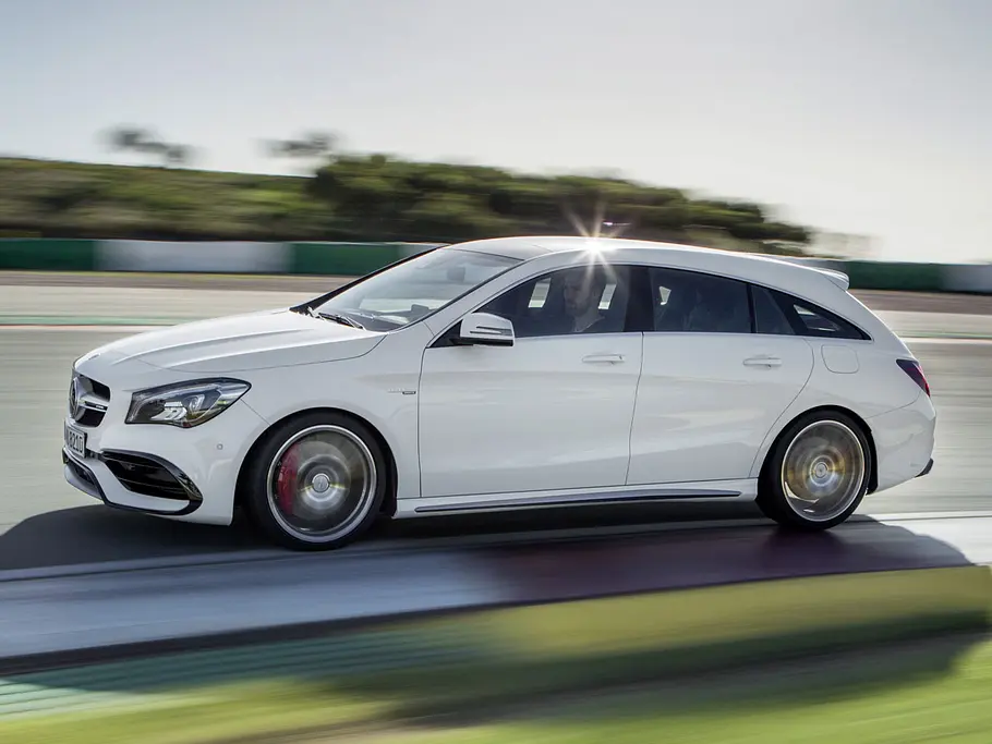 Mercedes-AMG CLA 45 (2016) Mercedes-AMG CLA 45 (2016)