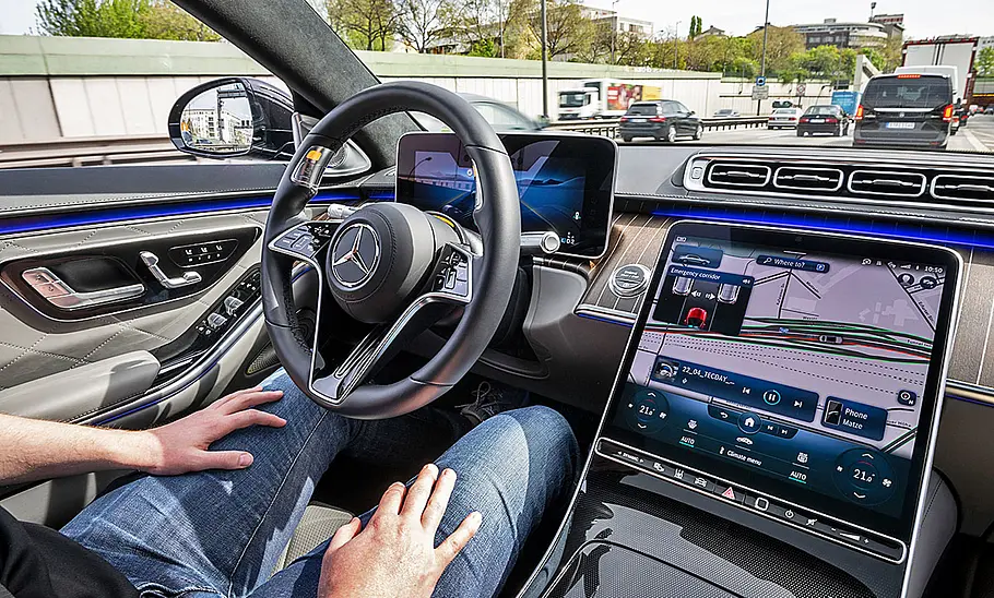 Mercedes Drive Pilot