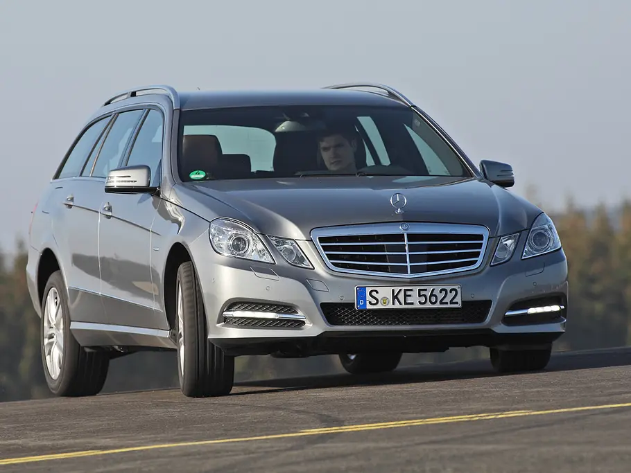 Mercedes E 250 CDI T-Modell 4MATIC BlueEFFICIENCY Mercedes E 250 CDI T-Modell 4MATIC BlueEFFICIENCY - Fahrverhalten