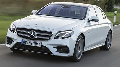 Mercedes E 300 e/de (2018) - Foto: Mercedes