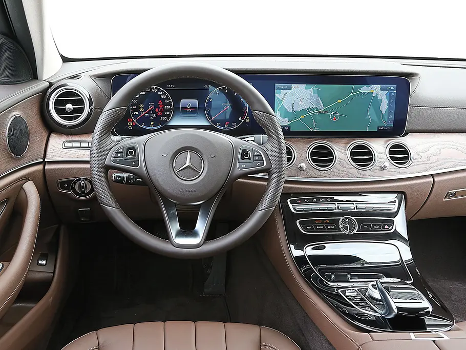 Mercedes E-Klasse E 200 (2016)