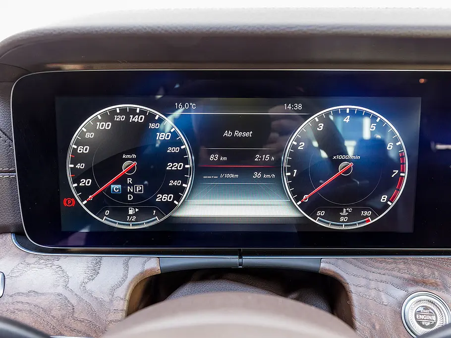 Mercedes E-Klasse E 200 (2016)