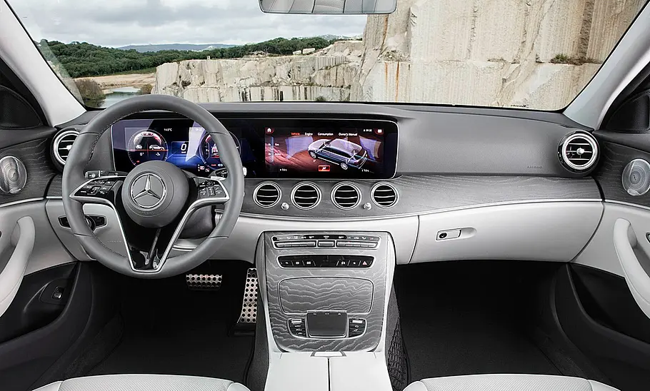 Mercedes E-Klasse T-Modell Facelift (2020) Mercedes E-Klasse T-Modell Facelift (2020)