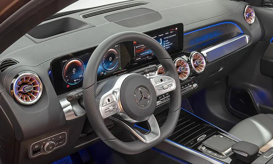 Mercedes EQB (2021)