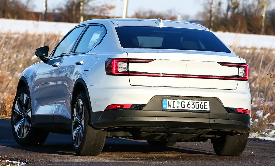 Polestar 2 von hinten