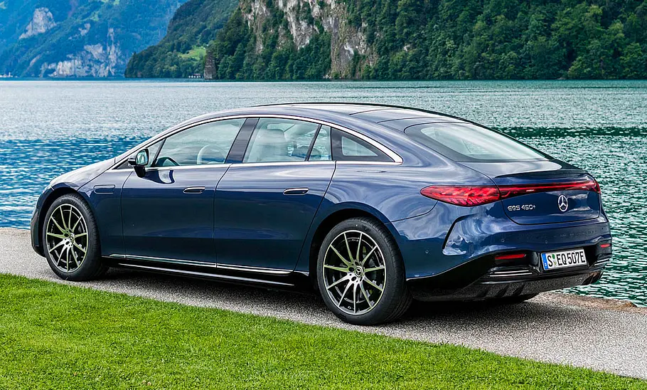Mercedes EQS (2021)
