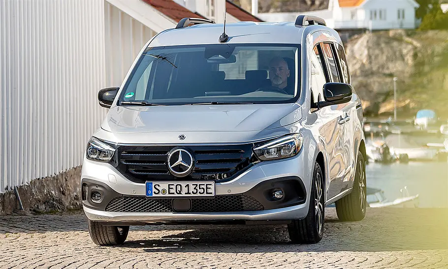 Mercedes EQT (2023); stehend, Front