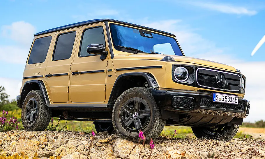 Mercedes G 580 EQ; Außenansicht; stehend; Geländewagen; Frontansicht