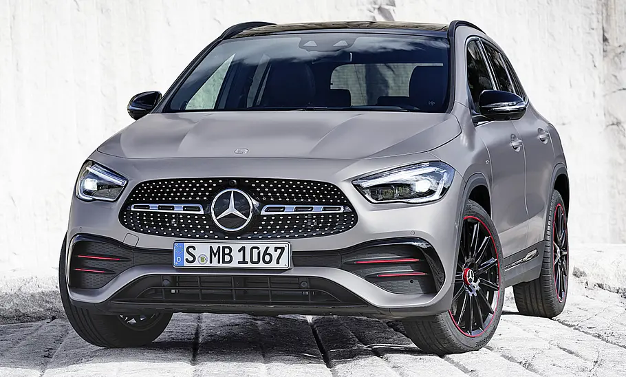 Mercedes GLA (2020) Mercedes GLA (2020)
