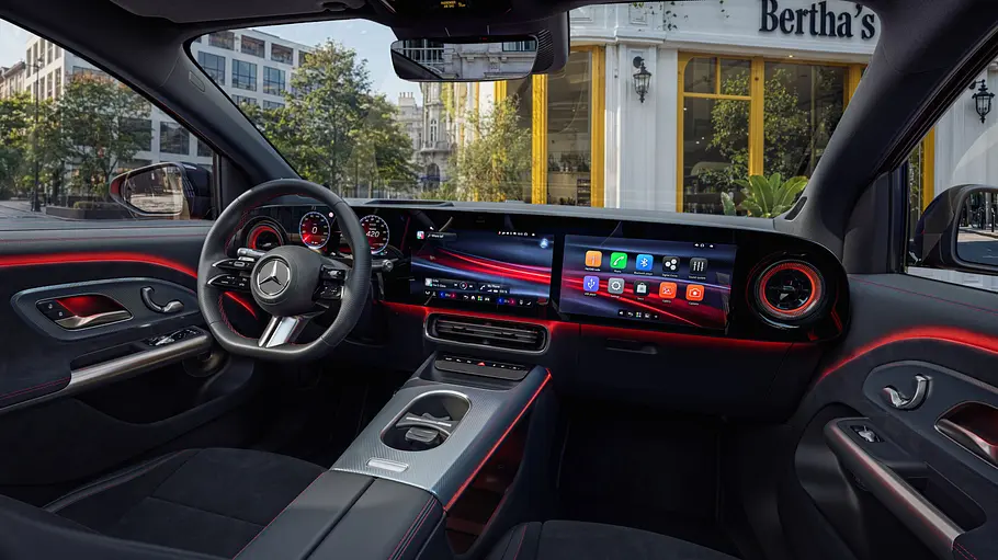 Das Cockpit des Mercedes GLA (2026).