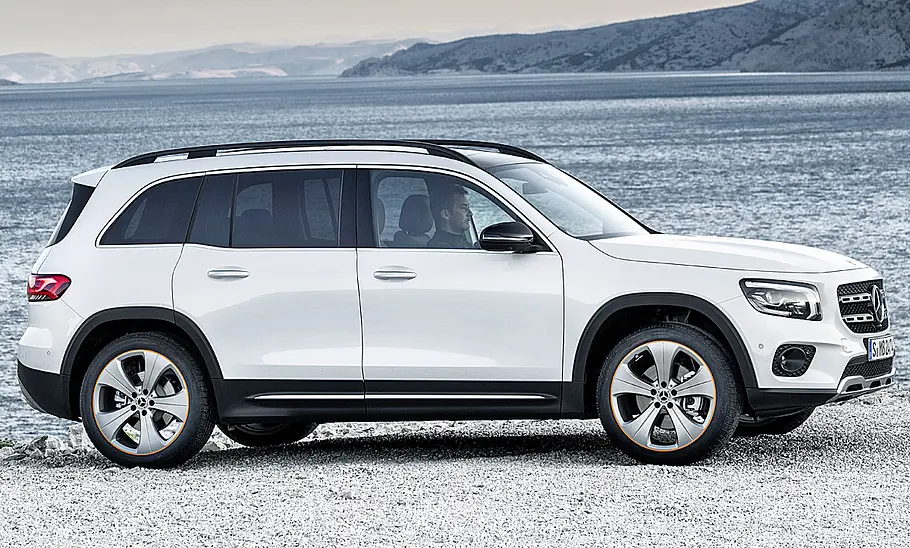 Mercedes GLB (2019) Mercedes GLB (2019)