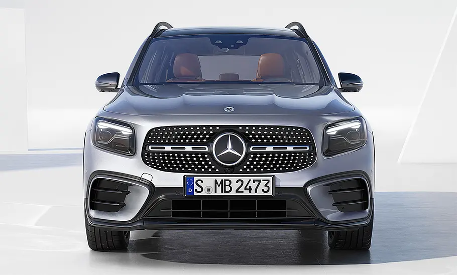 Mercedes GLB Facelift (2023); stehend; SUV; Außenansicht; Frontalsicht