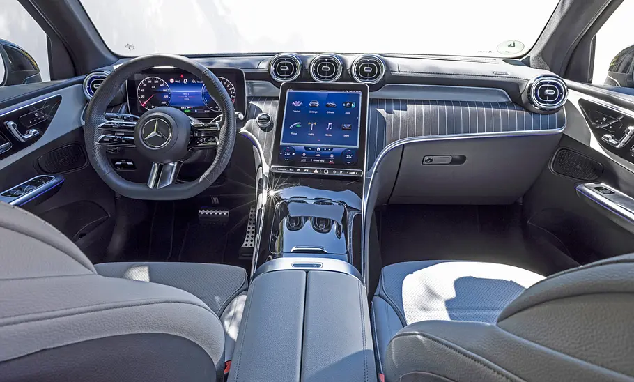 Mercedes GLC (2022) Mercedes GLC (2022)