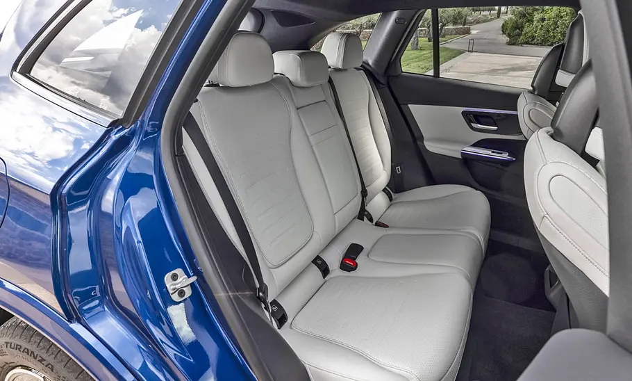 Mercedes GLC (2022) Mercedes GLC (2022)
