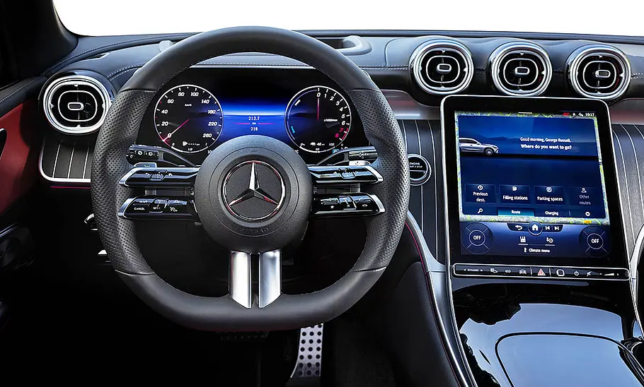 Mercedes GLC Das Cockpit des Mercedes GLC.
