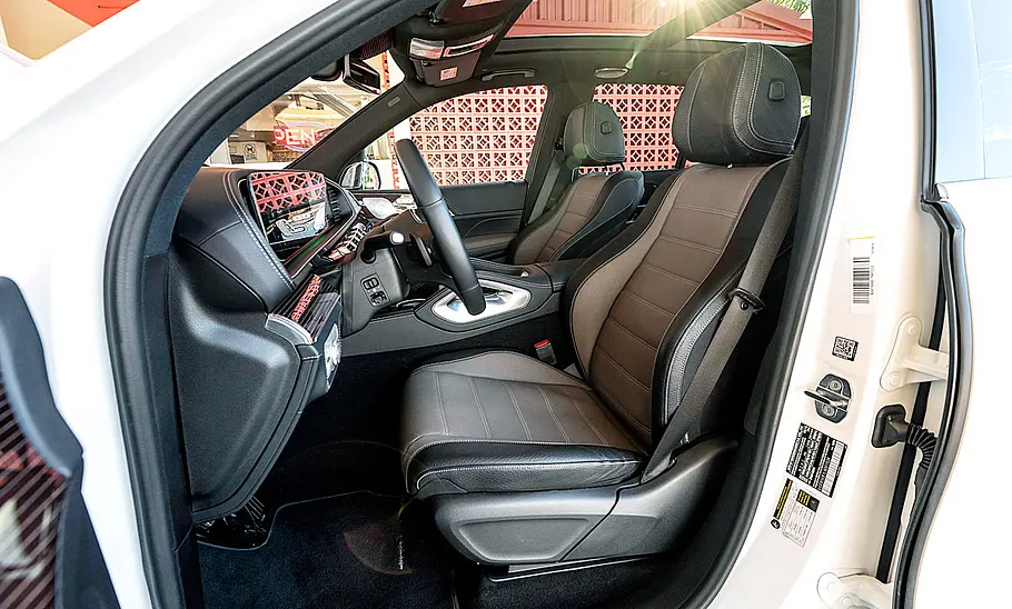 Mercedes GLE (2018) Mercedes GLE (2018)