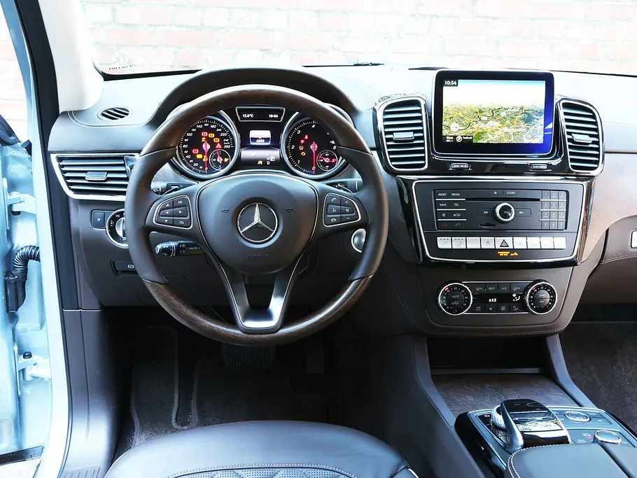 Mercedes GLE Diesel SUV Test