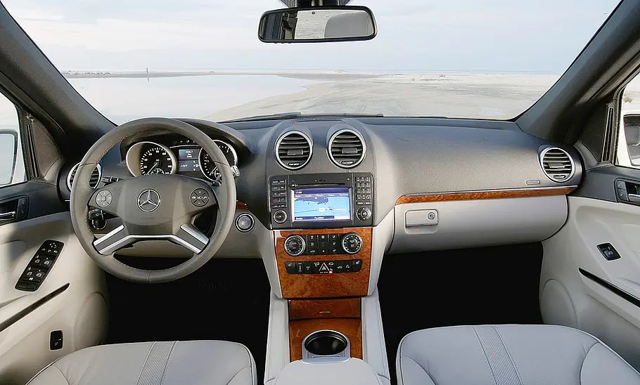 Mercedes ML (W164)