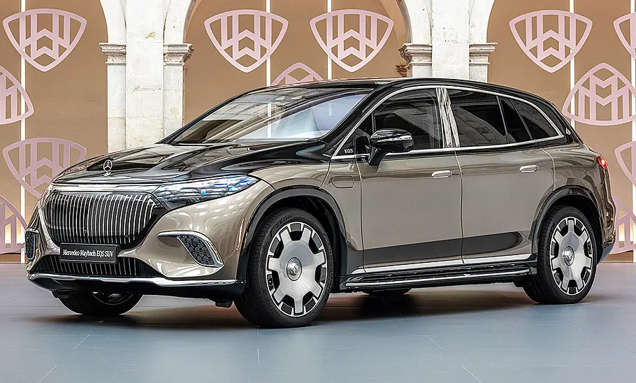 Mercedes-Maybach EQS SUV (2023) Mercedes-Maybach EQS SUV (2023); stehend, schräg vorne
