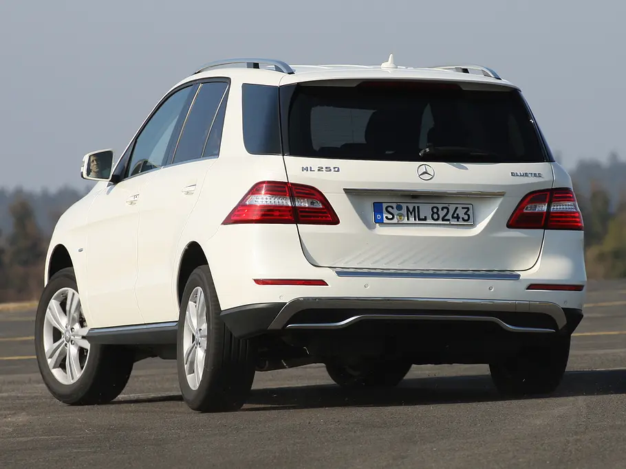 Mercedes ML 250 CDI BlueTEC 4MATIC Mercedes ML 250 CDI BlueTEC 4MATIC - Höchstgeschwindigkeit