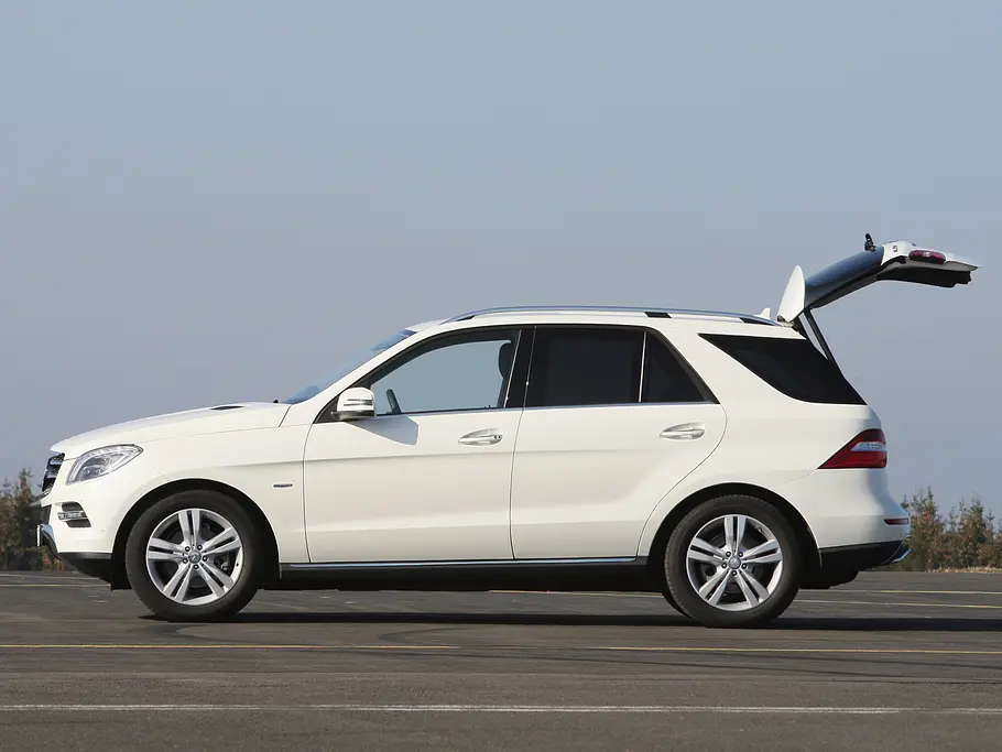 Mercedes ML 250 CDI BlueTEC 4MATIC Mercedes ML 250 CDI BlueTEC 4MATIC - Kofferraum