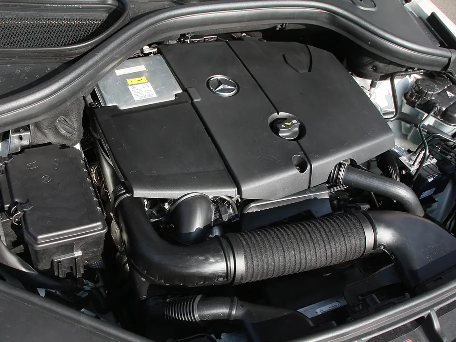 Mercedes ML 250 CDI BlueTEC 4MATIC Mercedes ML 250 CDI BlueTEC 4MATIC - Motor
