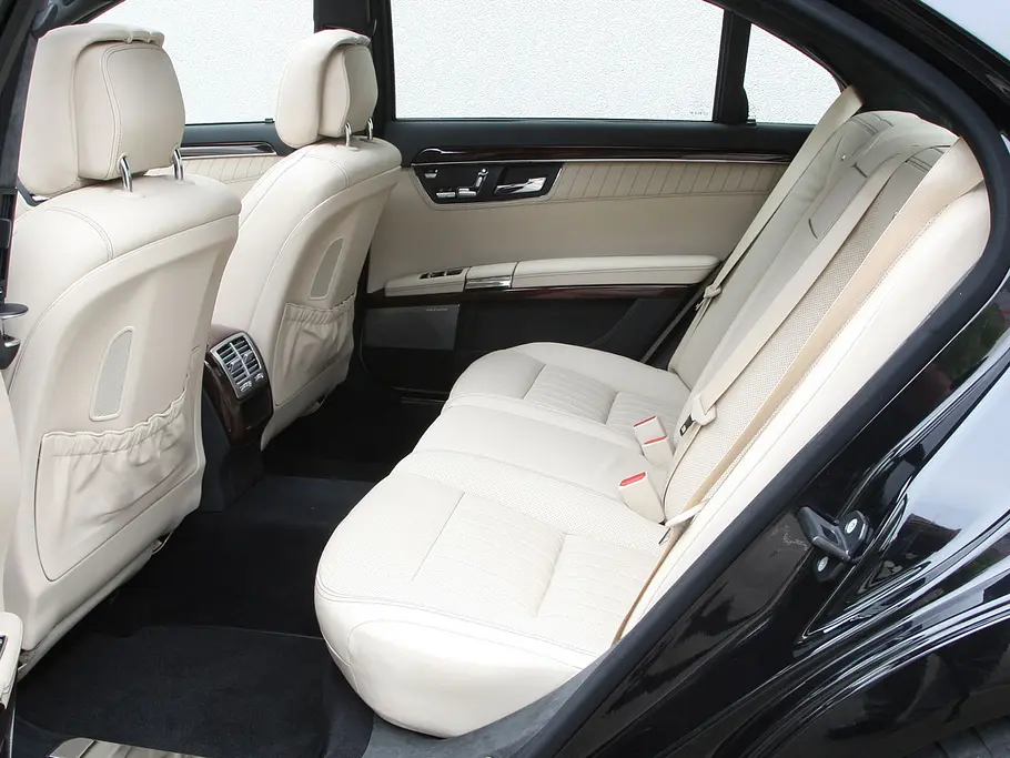 Mercedes S 600 Lang Mercedes S 600 Lang - Fond