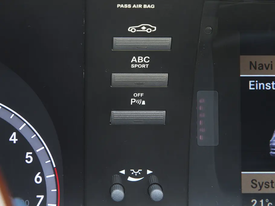 Mercedes S 600 Lang Mercedes S 600 Lang - Hochwertigen Materialien