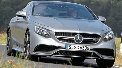Mercedes S 63 AMG Coupé Luxusklasse Sportler Test Bilder