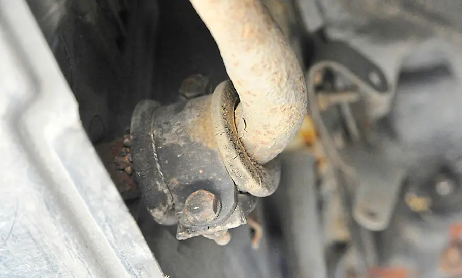 Der Stabilisator des Mercedes S124.