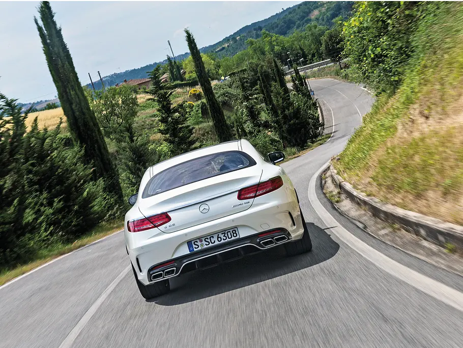 Mercedes S 63 AMG 4Matic Coupe Fahrbericht Luxus-Klasse Bilder V8