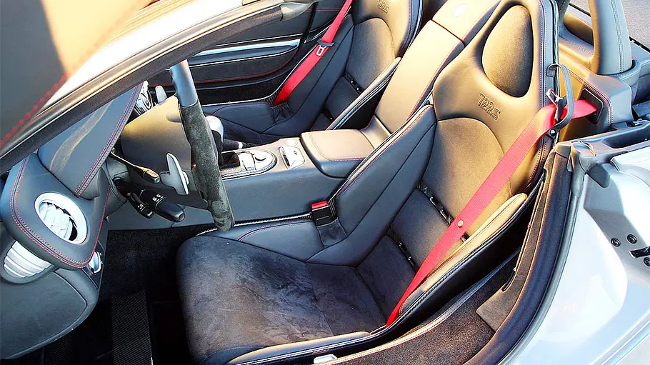 Die Sitze des Mercedes SLR McLaren Roadster 722 S.