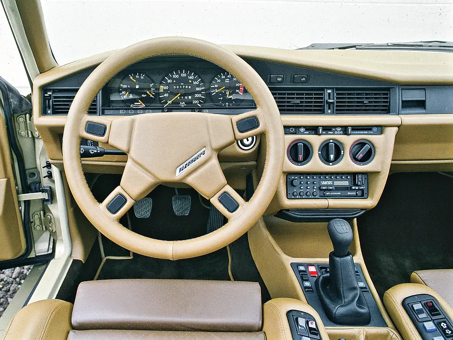 Mercedes Tuner 80er Bilder Vergleich 190 E Zender Cockpit