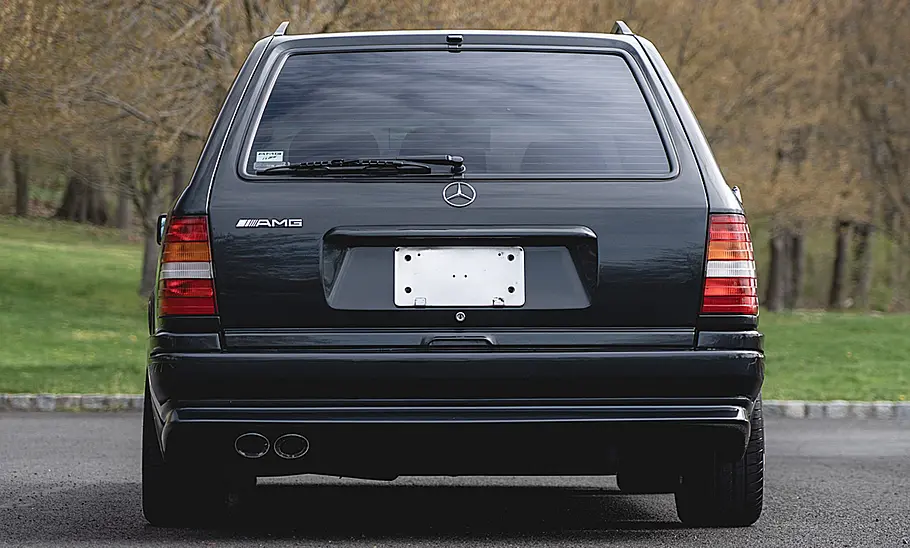 Mercedes 300 TE AMG: Mercedes 300 TE AMG: