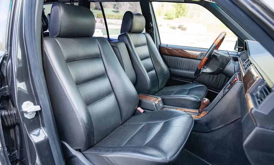 Mercedes 300 TE AMG: Mercedes 300 TE AMG: