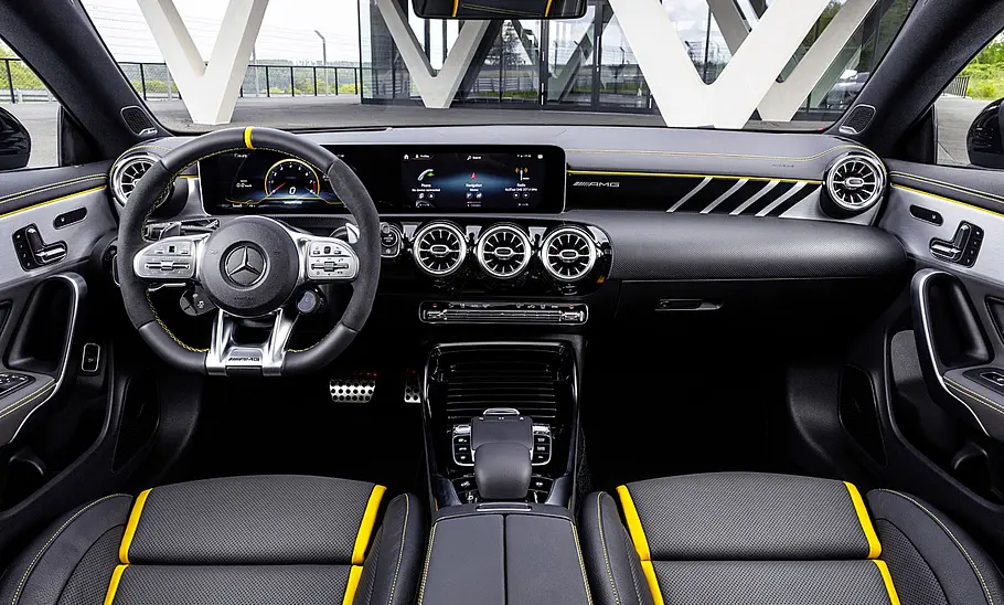 Mercedes-AMG CLA 45 (2019) Mercedes-AMG CLA 45 (2019)