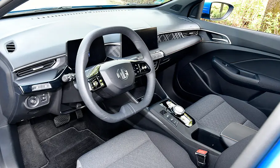 MG3 Hybrid+ (2024), Blick auf den Fahrersitz