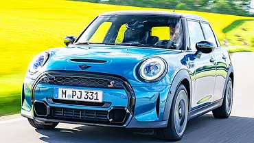 Mini Cooper S 5-Türer Facelift (2021) - Foto: Mini