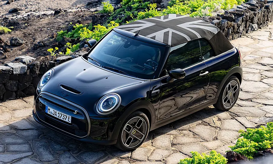 Mini Cooper SE Cabrio (2023)