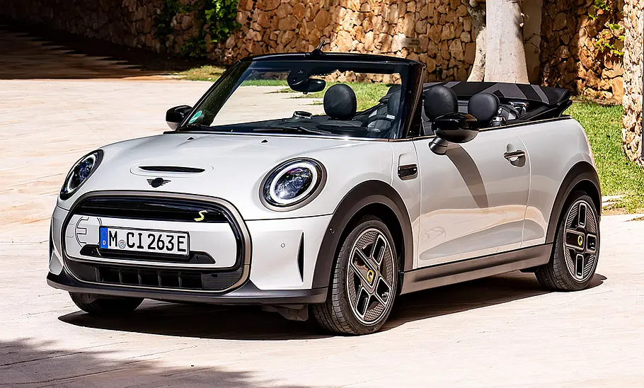 Mini Cooper SE Cabrio (2023)