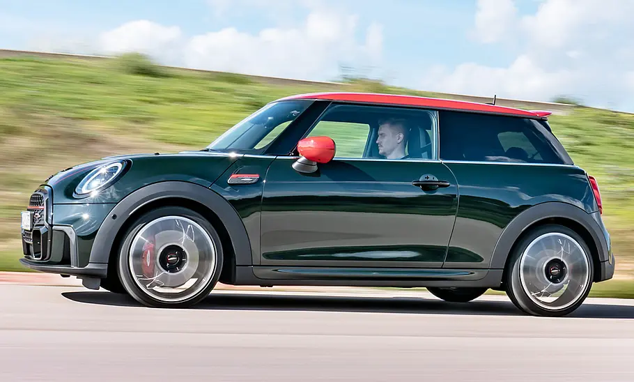Mini John Cooper Works Facelift (2021) Mini John Cooper Works Facelift (2021)