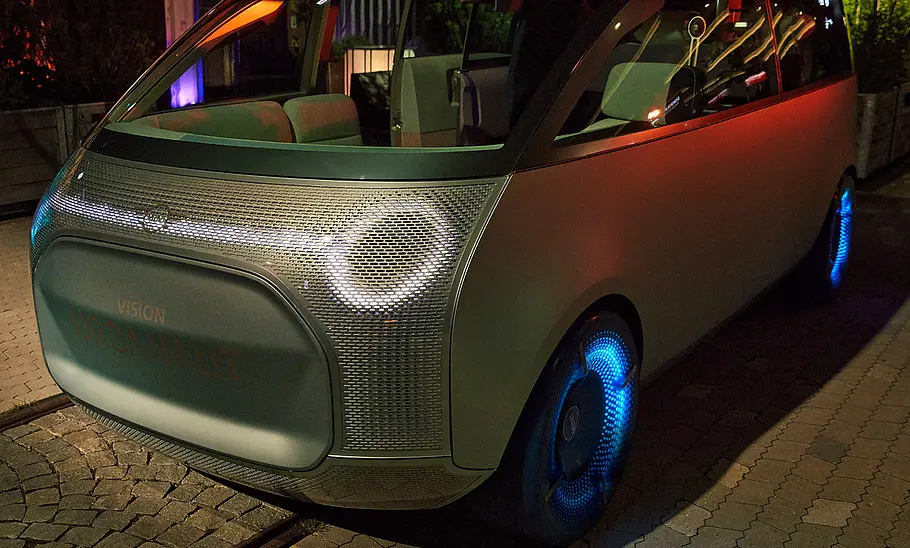 Mini Vision Urbanaut (2020)