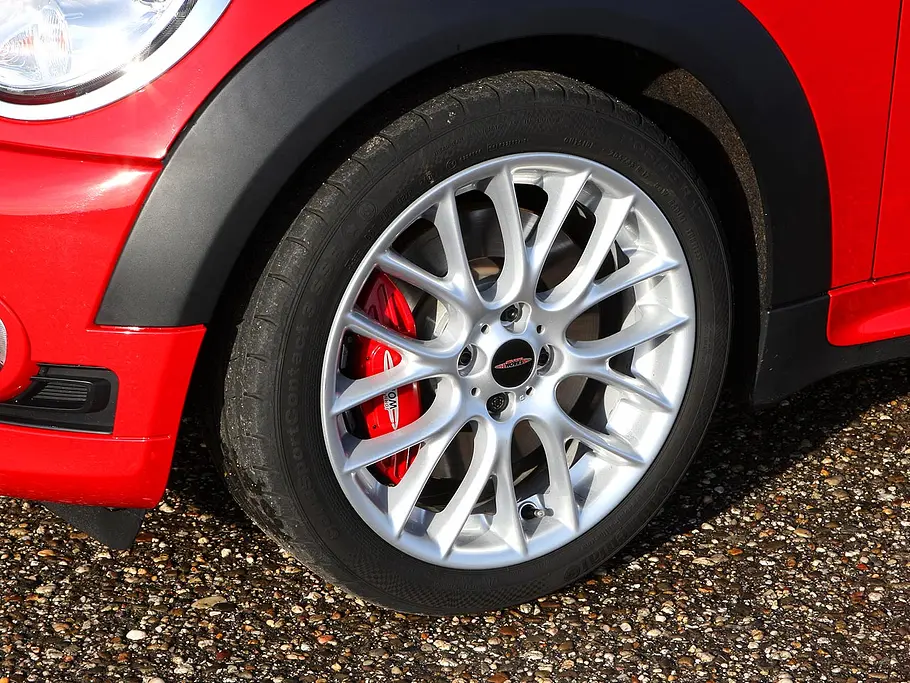 Mini Clubman John Cooper Works Mini Clubman John Cooper Works