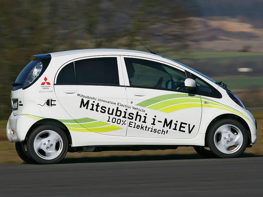 Reichweitentest Elektroautos Mitsubishi i-MiEV Seitenansicht