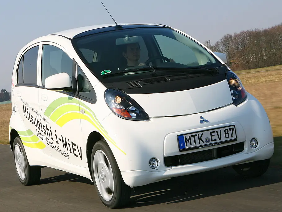 Reichweitentest Elektroautos Mitsubishi i-MiEV Frontansicht