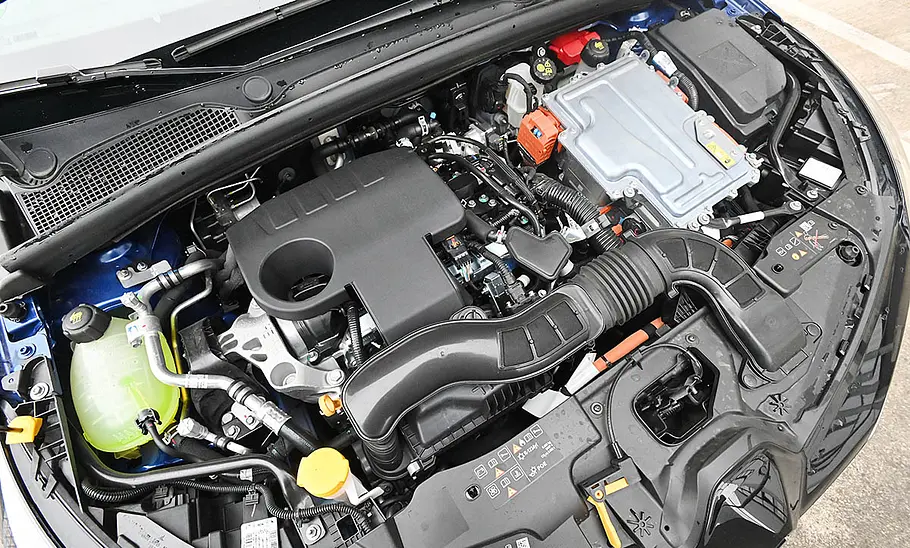Der Motor des Mitsubishi Colt Hybrid 1.6.