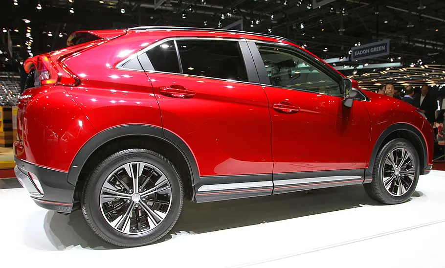 Mitsubishi Eclipse Cross (2017) Mitsubishi Eclipse Cross (2017)