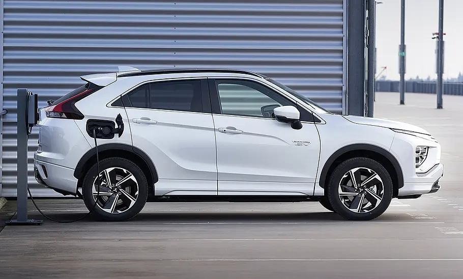 Mitsubishi Eclipse Cross Facelift (2021) Mitsubishi Eclipse Cross Facelift (2021)