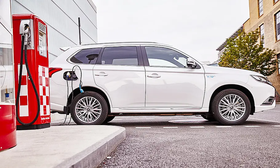 Mitsubishi Outlander PHEV Facelift Mitsubishi Outlander PHEV Facelift
